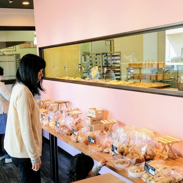 アレルギー対応パン工場直販店